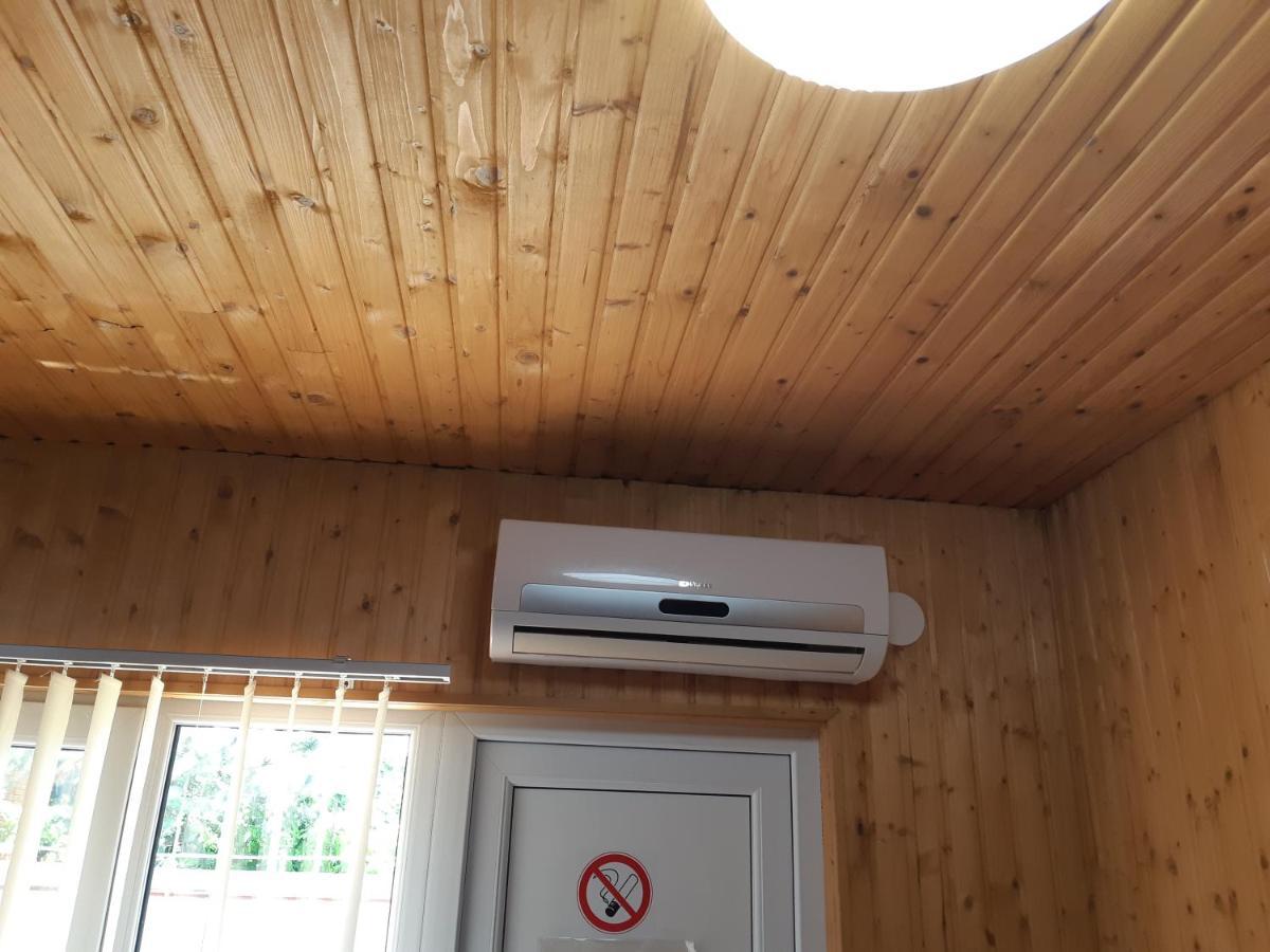 Отель Маленький Рай Zatoka Esterno foto
