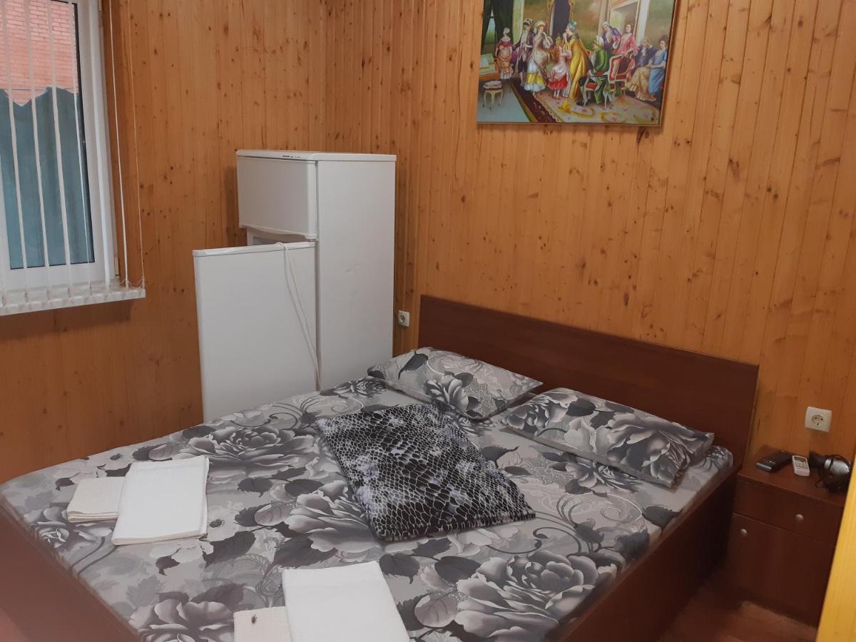 Отель Маленький Рай Zatoka Esterno foto